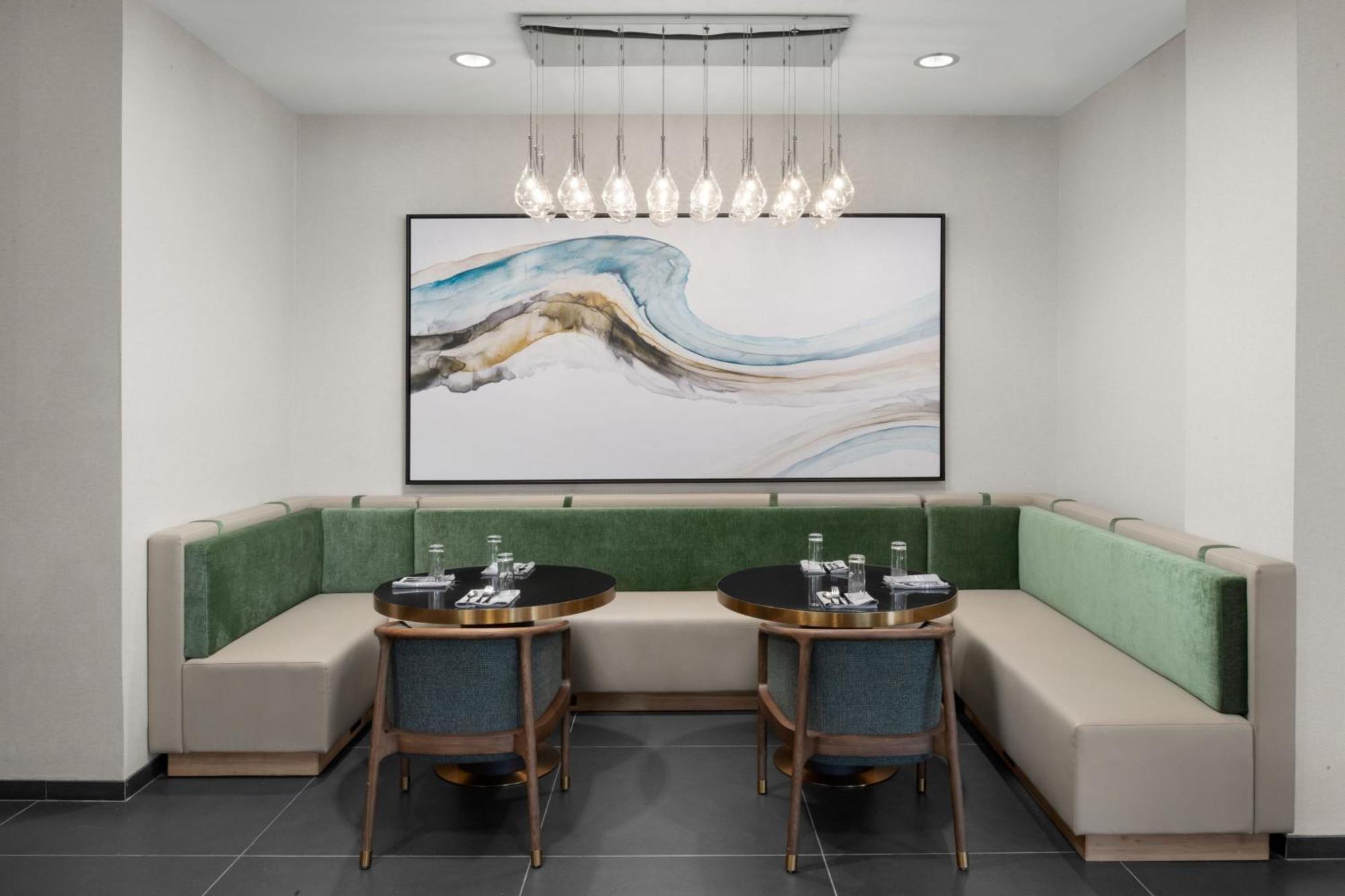 Delta Hotels By Marriott קולוניאל הייטס מראה חיצוני תמונה